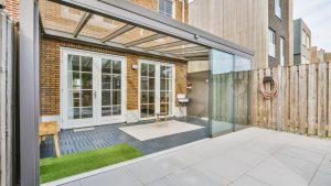 Pourquoi la véranda à Reims est une extension de maison idéale ?